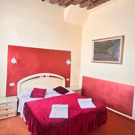 Pensjonat Casa Lin *