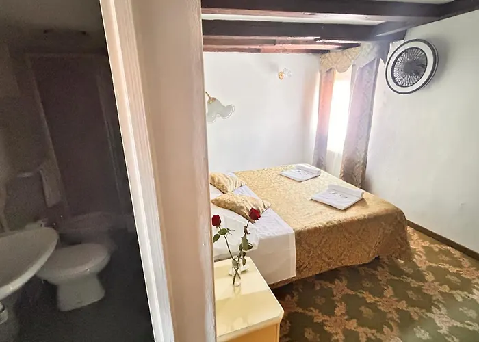 Pensjonat Casa Lin *