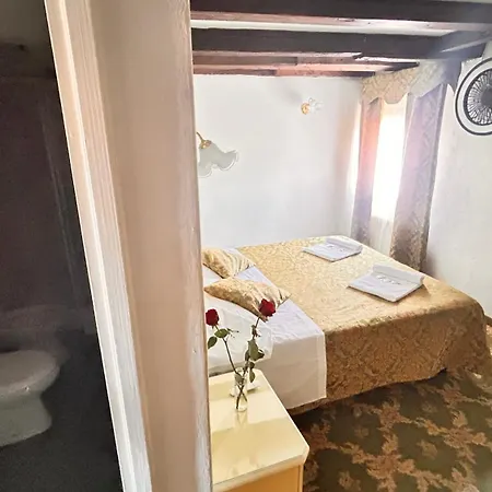 בית הארחה Casa Lin *